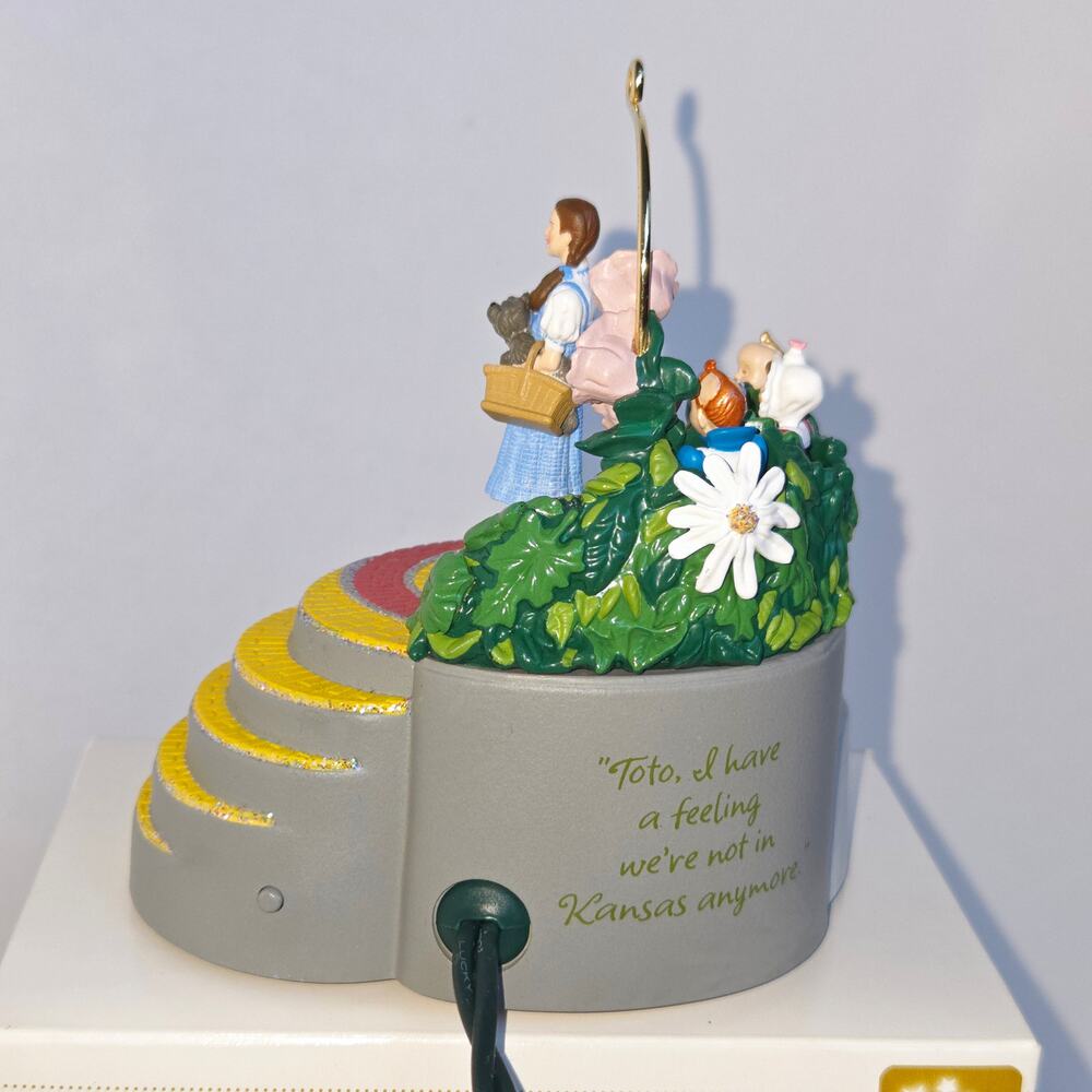 Hallmark Keepsake Dorothy and the Munchkins Wizard of Oz Christmas Ornament 2006 - Picture 7 of 13